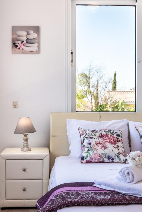 Villa Willow Mandali By Ezoria Villas Protaras Exterior photo